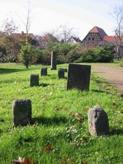 Historischer Grenzsteingarten